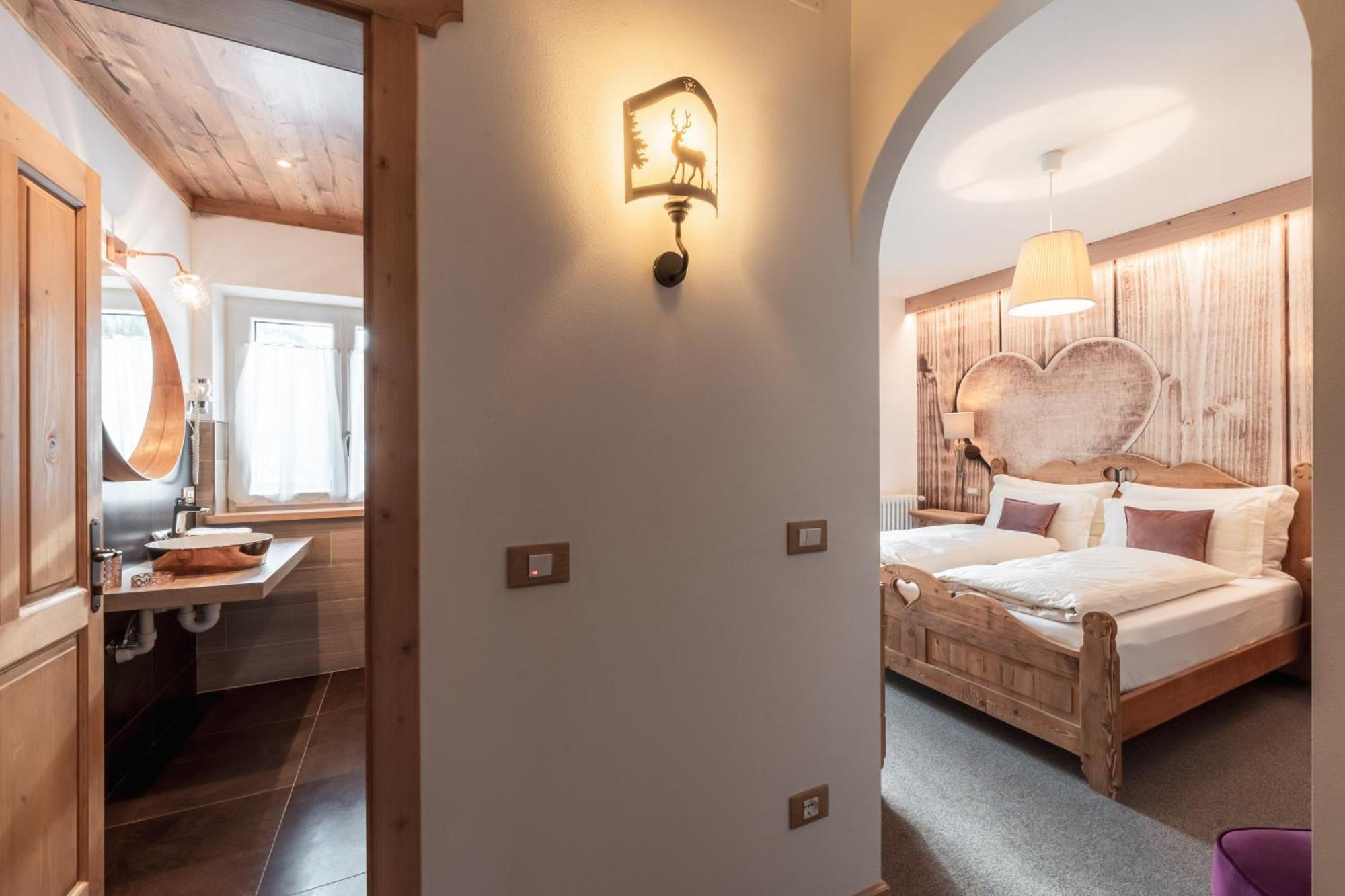 Double or Twin Room Balcony,1659492199:JPEG